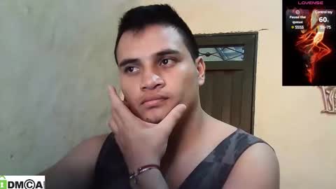 Snapshot of ahntony__69 chatting on 12/31/24, 02:03 ahntony  69 online show from 12/31/24, 02:03