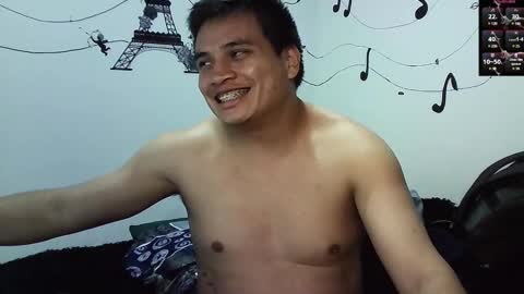 Snapshot of ahntony__69 chatting on 03/06/25, 02:09 ahntony  69 online show from 03/06/25, 02:09