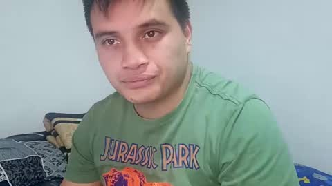 Snapshot of ahntony__69 chatting on 10/20/25, 01:39 ahntony  69 online show from 10/20/25, 01:39