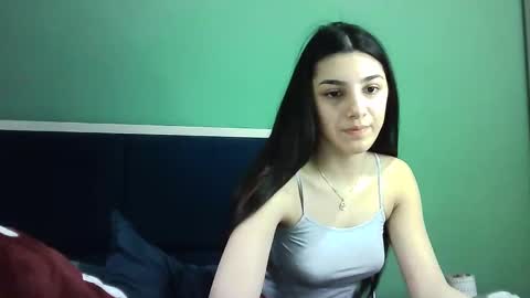 Snapshot of ahotkitty18 chatting on 01/15/25, 11:00 Selena online show from 01/15/25, 11:00