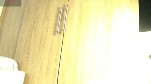 Snapshot of aidaadams chatting on 11/11/25, 11:54 Aida online show from 11/11/25, 11:54