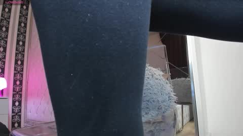 aidasina online show from 10/24/25, 07:10