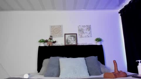 AIHNOA online show from 03/10/25, 03:41