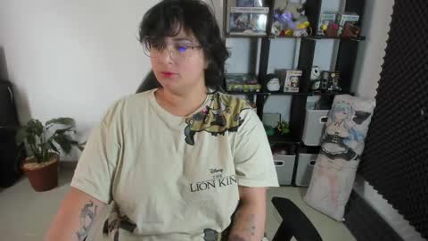 Snapshot of aikadreams chatting on 02/08/25, 01:44 Catalina online show from 02/08/25, 01:44