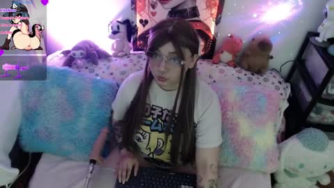 Snapshot of aiko_yagami chatting on 02/09/25, 04:25 Aiko online show from 02/09/25, 04:25