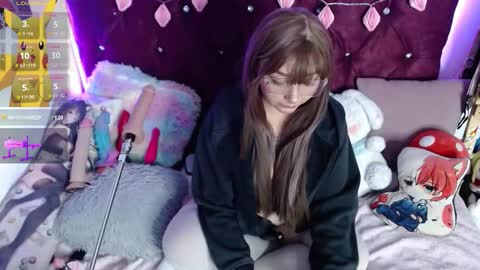 Snapshot of aiko_yagami chatting on 10/08/25, 06:11 Aiko online show from 10/08/25, 06:11