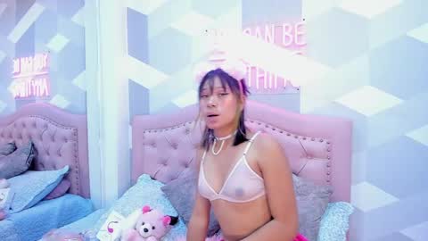 Snapshot of aikolee_ chatting on 02/18/25, 03:21 AikoLee online show from 02/18/25, 03:21