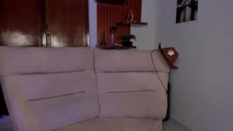 Snapshot of aikopum chatting on 09/10/25, 12:16 aikopum online show from 09/10/25, 12:16