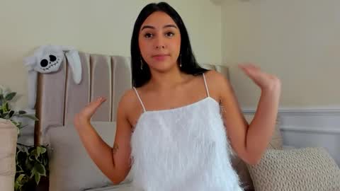 Snapshot of aikopum chatting on 10/21/25, 12:50 aikopum online show from 10/21/25, 12:50