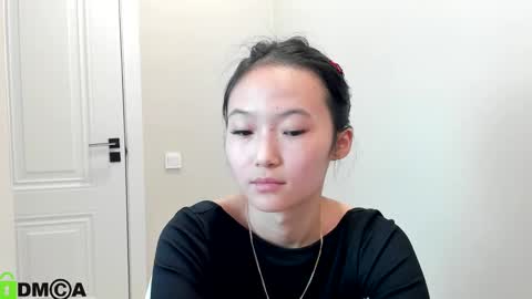 Snapshot of ailey_chao chatting on 03/04/25, 12:44 Ailey online show from 03/04/25, 12:44