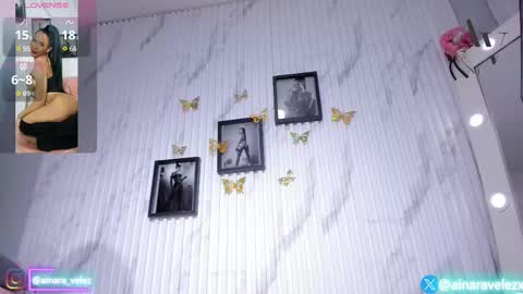 Snapshot of ainaravelez chatting on 09/18/25, 04:31 AinaraVelez online show from 09/18/25, 04:31