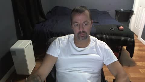 Snapshot of airbornelunsford39 chatting on 12/01/24, 10:43 Daddy online show from 12/01/24, 10:43