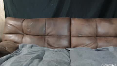 Snapshot of airbornx2n1 chatting on 10/30/25, 07:25 Leo Airborn Sir Daddy online show from 10/30/25, 07:25