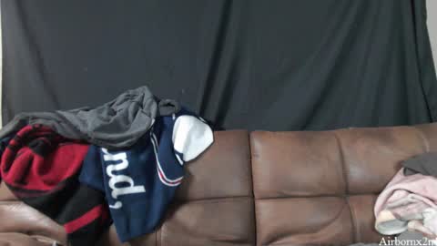 Snapshot of airbornx2n1 chatting on 11/18/25, 03:56 Leo Airborn Sir Daddy online show from 11/18/25, 03:56