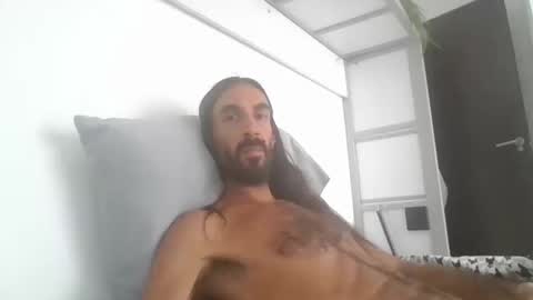 Snapshot of aircum99_ chatting on 10/15/25, 09:48 aircum99_ online show from 10/15/25, 09:48