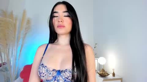 airi  online show from 11/13/25, 01:32