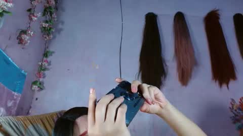 Snapshot of aisha_atenea chatting on 11/18/25, 07:35 Jess online show from 11/18/25, 07:35