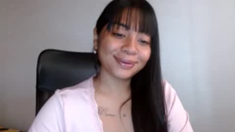 Snapshot of aisha_brownn chatting on 02/23/25, 12:59 Aisha online show from 02/23/25, 12:59