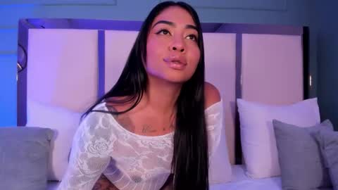 Snapshot of aisha_brownn chatting on 09/14/25, 04:22 Aisha online show from 09/14/25, 04:22