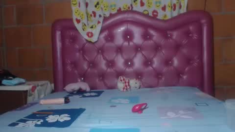 aisha koswell3 online show from 02/20/25, 11:54