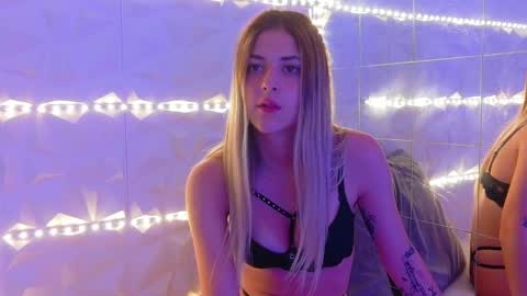 Aisha online show from 09/24/25, 04:05