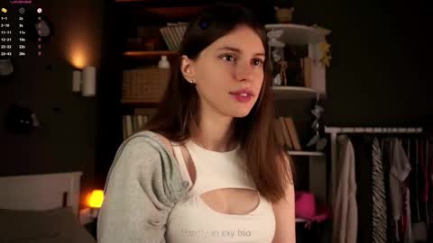 Aliza online show from 11/09/25, 01:15