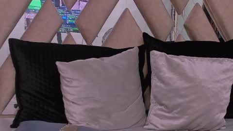 Snapshot of aitana_baker_ chatting on 01/22/25, 03:51 little aitana online show from 01/22/25, 03:51