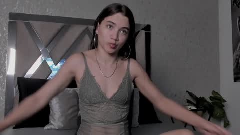 Snapshot of aitana_baker_ chatting on 01/29/25, 12:45 little aitana online show from 01/29/25, 12:45