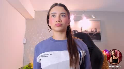 Snapshot of aitana_baker_ chatting on 09/16/25, 04:02 little aitana online show from 09/16/25, 04:02