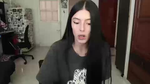 Aizen My- online show from 10/20/25, 05:57