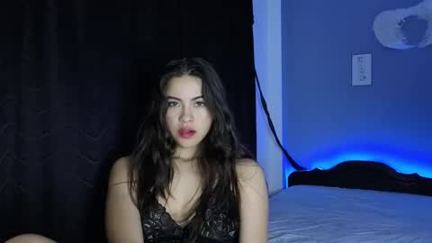 Snapshot of akashha chatting on 10/26/25, 02:39 AKASHHA online show from 10/26/25, 02:39