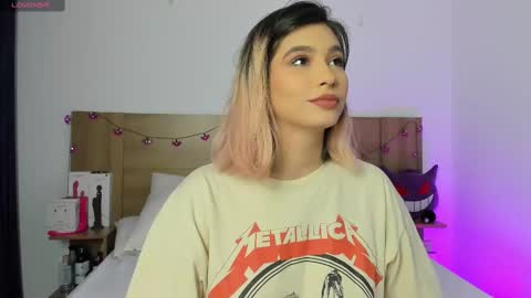 Akartsumi online show from 10/20/25, 10:21