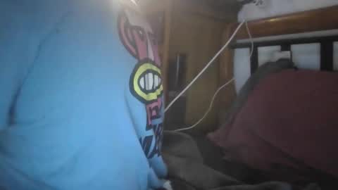 Snapshot of aken4it chatting on 09/24/25, 12:36 aken4it online show from 09/24/25, 12:36