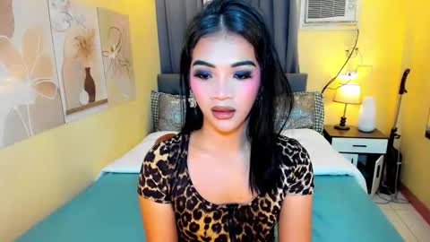 Snapshot of akira_heleana_nastyxx chatting on 10/16/25, 02:56 AYESHA CUTE NOT INTO CHEAP online show from 10/16/25, 02:56