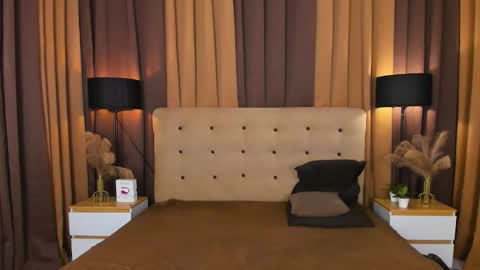 Snapshot of akira_heleana_nastyxx chatting on 11/17/25, 01:55 AYESHA CUTE NOT INTO CHEAP online show from 11/17/25, 01:55