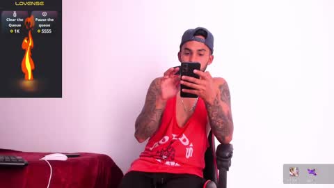 Snapshot of akira_tattoo chatting on 03/07/25, 07:05 Akira online show from 03/07/25, 07:05