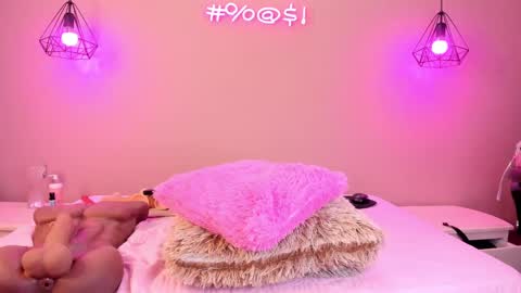 Alahia  online show from 01/15/25, 03:29