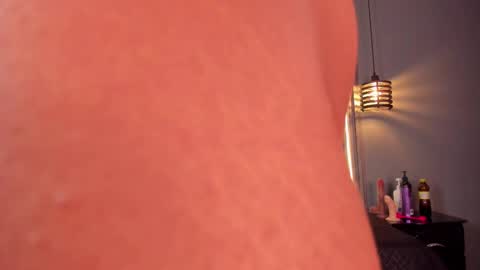 Alahia  online show from 10/09/25, 03:43