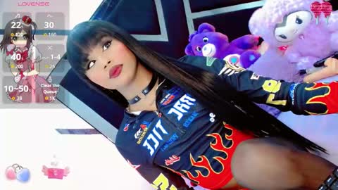 alahia_daboin online show from 11/08/25, 06:24