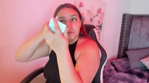 Alaia Carter online show from 11/11/25, 03:06