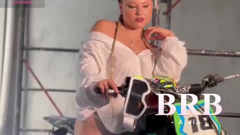 Alaia online show from 10/22/25, 12:38