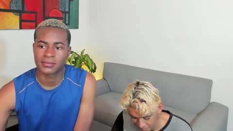 Alan and Criss - WE JUST FRIENDS WITH BENEFITS BOTH VERS online show from 12/13/24, 04:38