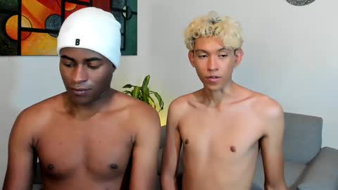 Alan and Criss - WE JUST FRIENDS WITH BENEFITS BOTH VERS online show from 12/29/24, 11:08