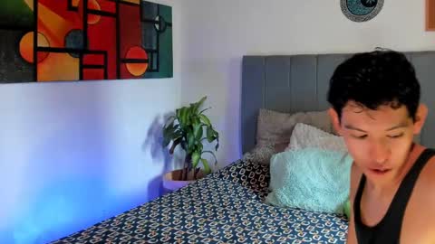 Alan and Criss - WE JUST FRIENDS WITH BENEFITS BOTH VERS online show from 09/29/25, 06:35