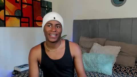 Alan and Criss - WE JUST FRIENDS WITH BENEFITS BOTH VERS online show from 11/11/25, 05:35