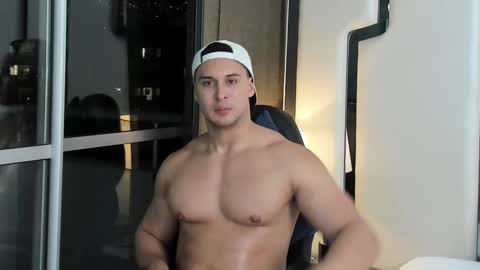 Snapshot of alan_vidal chatting on 03/08/25, 02:01 Alan Vidal online show from 03/08/25, 02:01