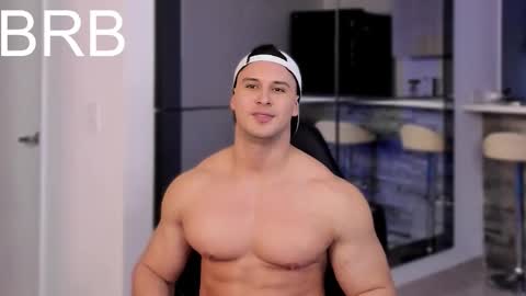 Snapshot of alan_vidal chatting on 09/16/25, 02:45 Alan Vidal online show from 09/16/25, 02:45