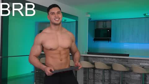 Snapshot of alan_vidal chatting on 10/08/25, 12:30 Alan Vidal online show from 10/08/25, 12:30