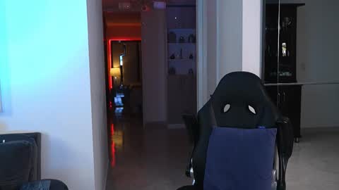 Snapshot of alan_vidal chatting on 10/09/25, 01:47 Alan Vidal online show from 10/09/25, 01:47