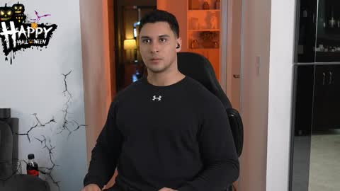 Snapshot of alan_vidal chatting on 10/31/25, 04:24 Alan Vidal online show from 10/31/25, 04:24